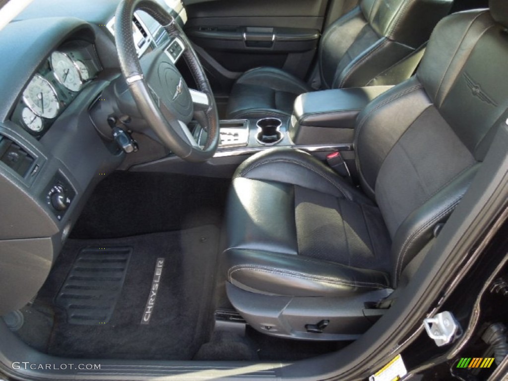 2008 Chrysler 300 C HEMI Front Seat Photo #74162042