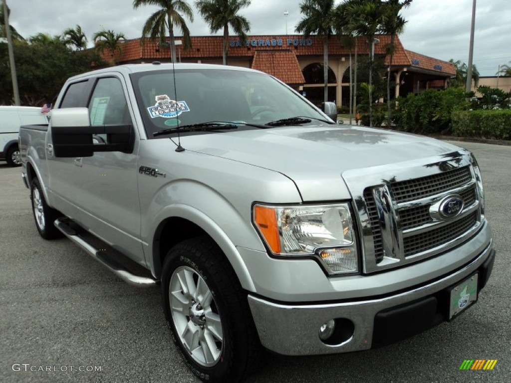 2010 F150 Lariat SuperCrew - Ingot Silver Metallic / Black photo #2