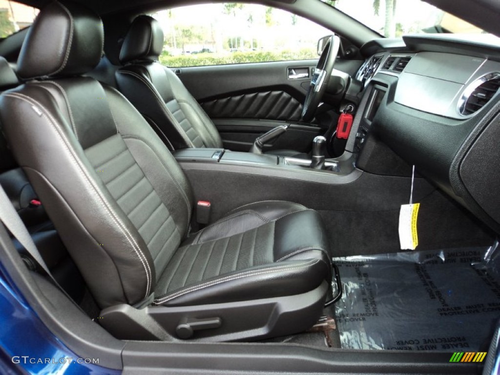 Charcoal Black Interior 2010 Ford Mustang GT Premium Coupe Photo #74165569