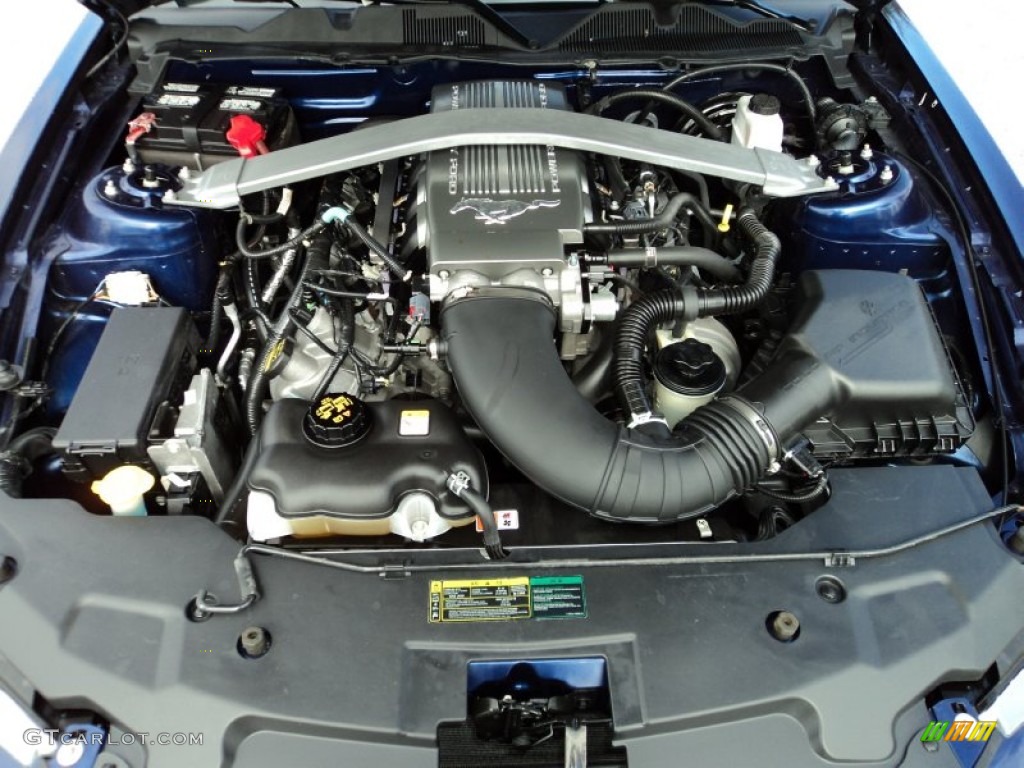 2010 Ford Mustang GT Premium Coupe 4.6 Liter SOHC 24-Valve VVT V8 Engine Photo #74165735