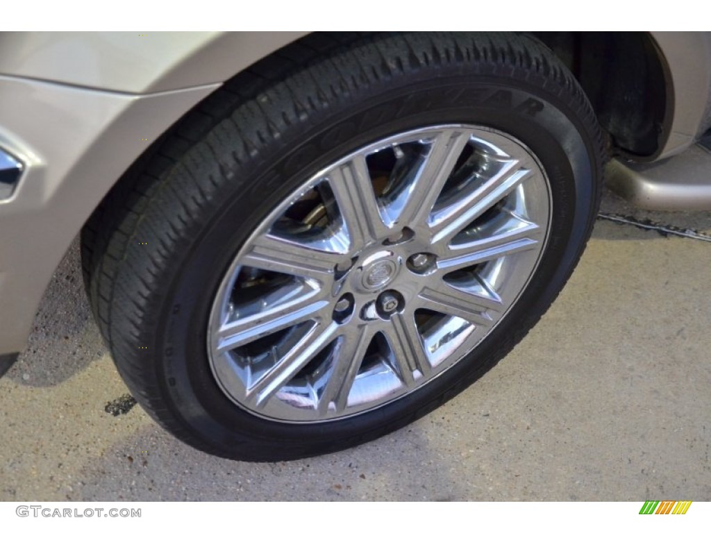 2008 Aspen Limited Walter P Chrysler Signature Series - Light Sandstone Metallic / Light Graystone photo #12