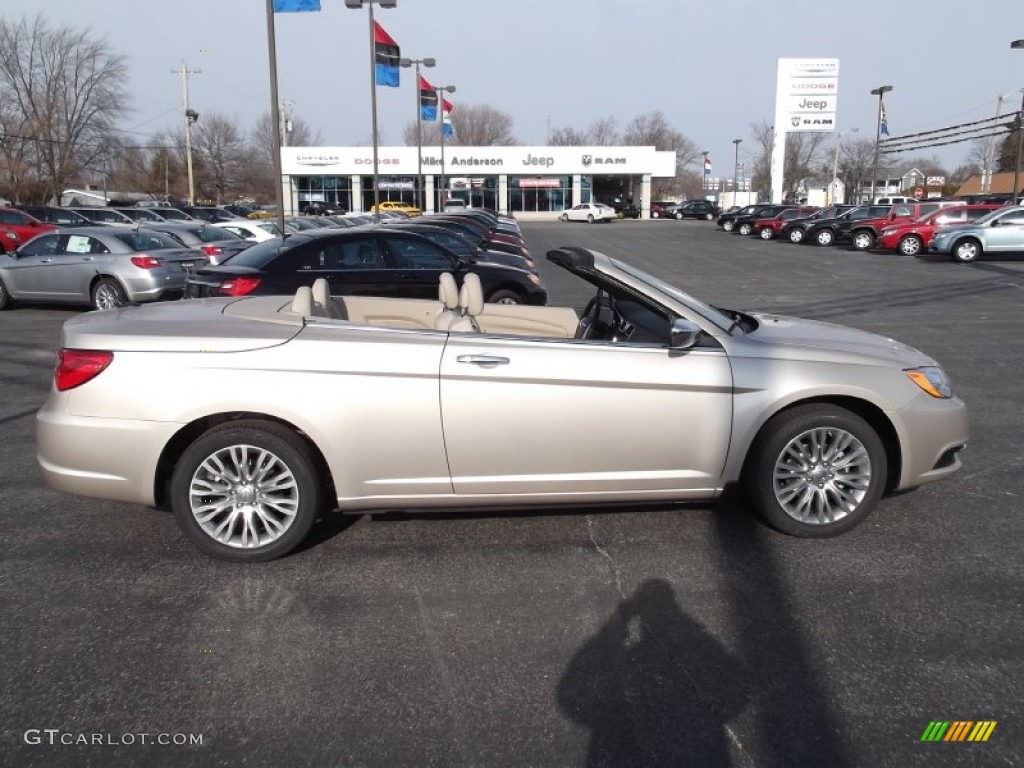 2013 200 Limited Hard Top Convertible - Cashmere Pearl / Black/Light Frost Beige photo #9