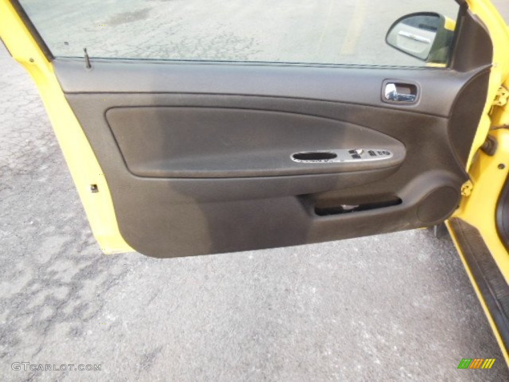 2006 Chevrolet Cobalt LT Coupe Ebony Door Panel Photo #74167707