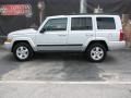Bright Silver Metallic - Commander Sport Photo No. 1
