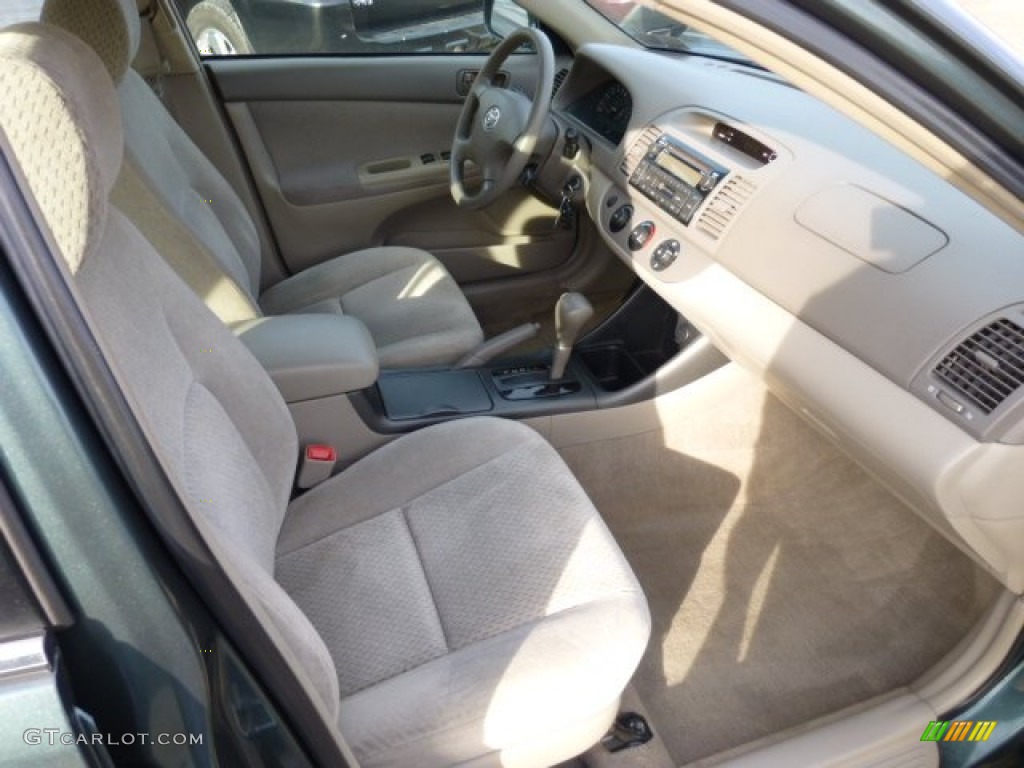 2004 Camry LE - Aspen Green Pearl / Taupe photo #9