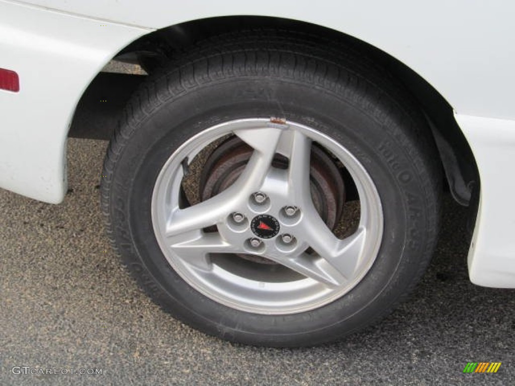 2003 Sunfire  - Summit White / Graphite photo #5
