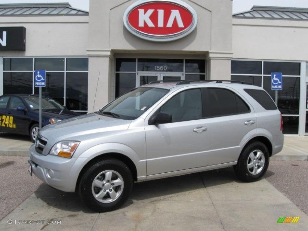 2009 Sorento LX 4x4 - Bright Silver / Gray photo #1