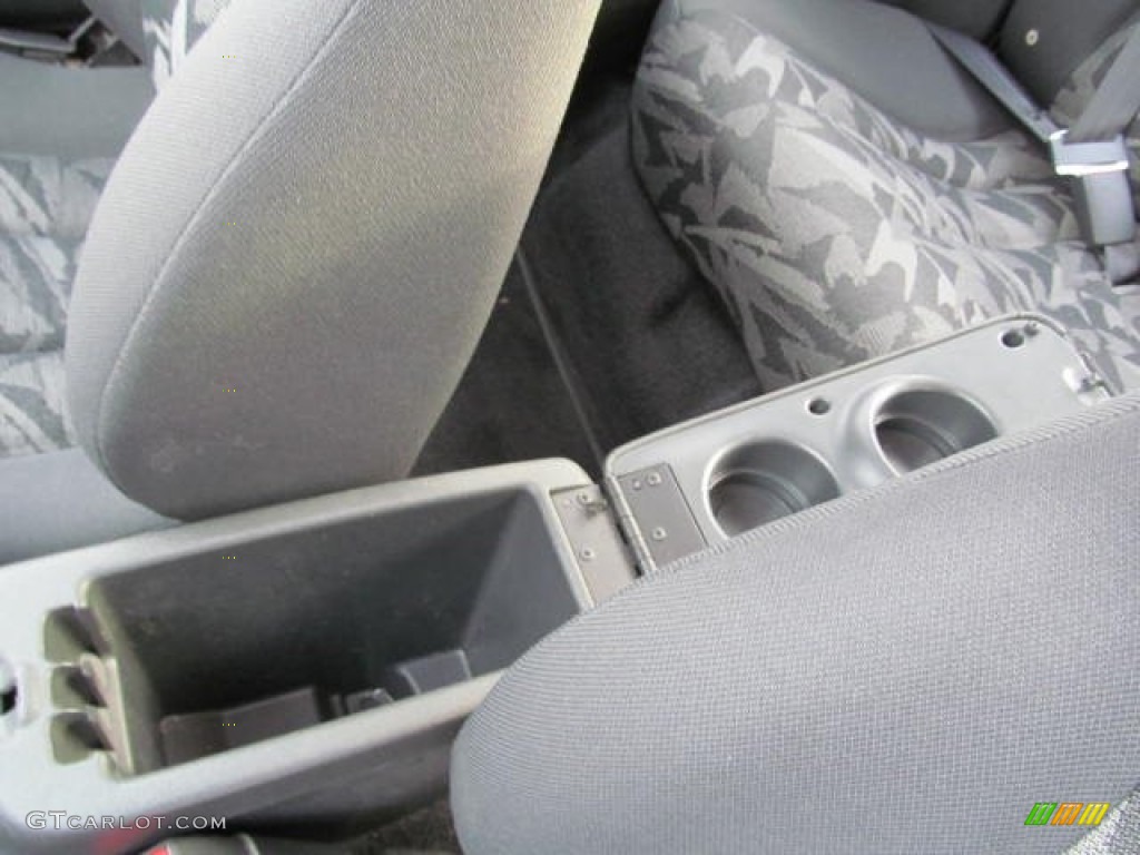 2003 Sunfire  - Summit White / Graphite photo #22