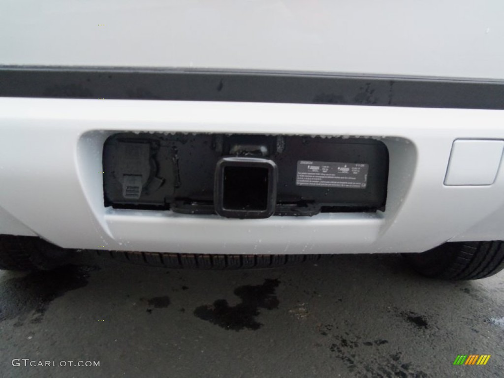 2013 Tahoe LS 4x4 - Summit White / Ebony photo #13