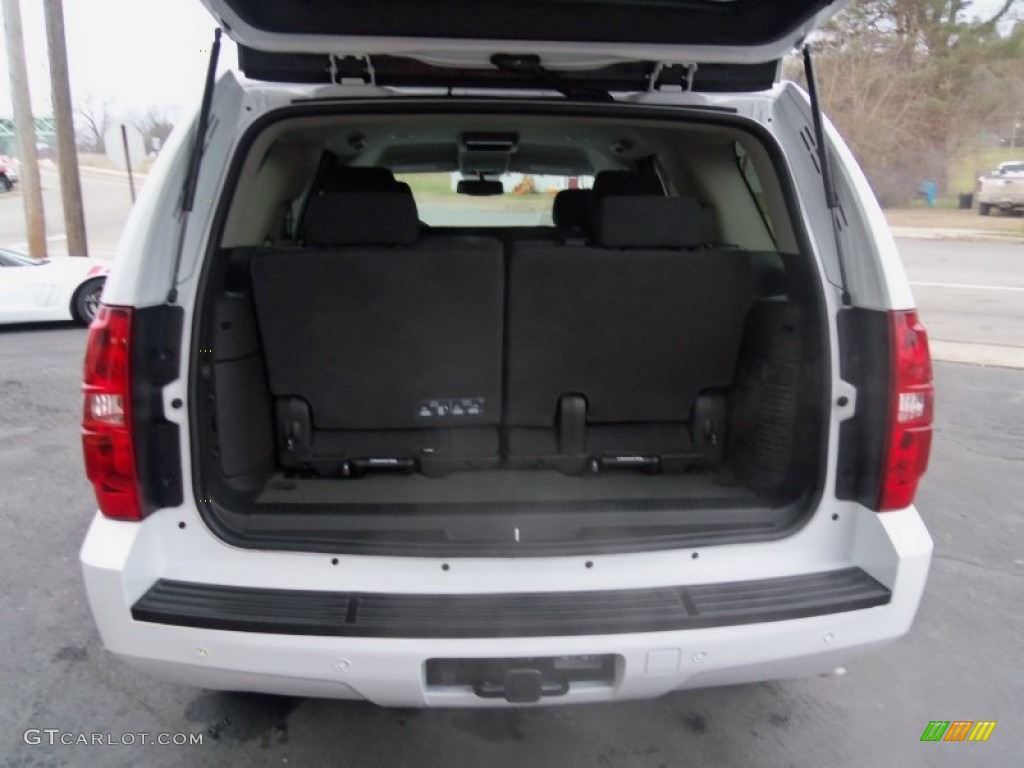 2013 Tahoe LS 4x4 - Summit White / Ebony photo #15