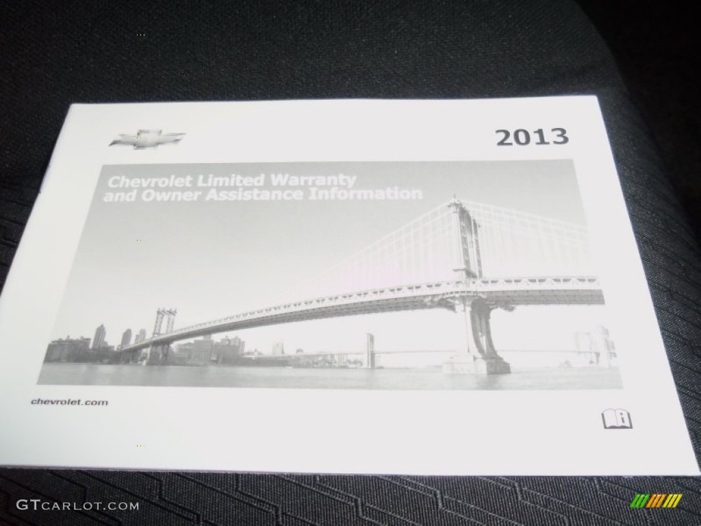 2013 Tahoe LS 4x4 - Summit White / Ebony photo #41