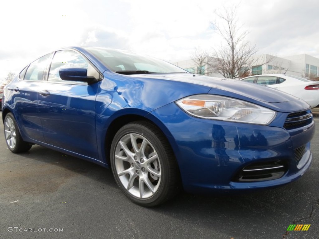 2013 Dart SXT - Blue Streak Pearl Coat / Black photo #4