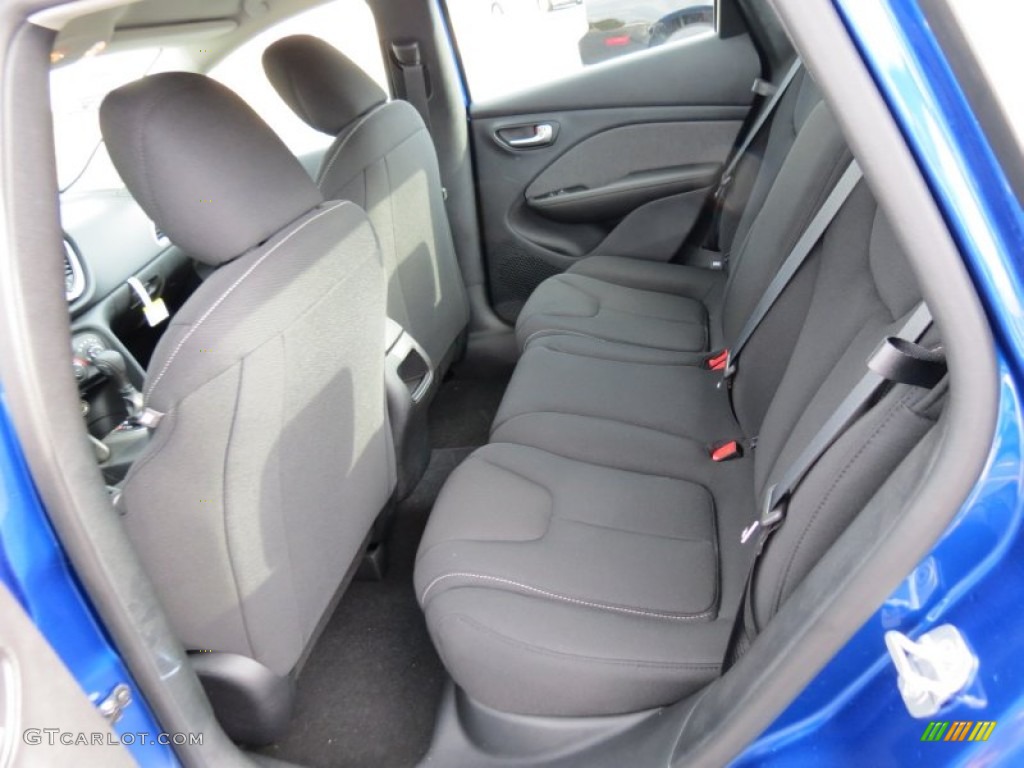 2013 Dart SXT - Blue Streak Pearl Coat / Black photo #7