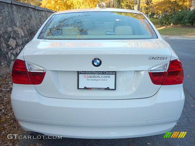 2006 3 Series 325i Sedan - Alpine White / Beige photo #14