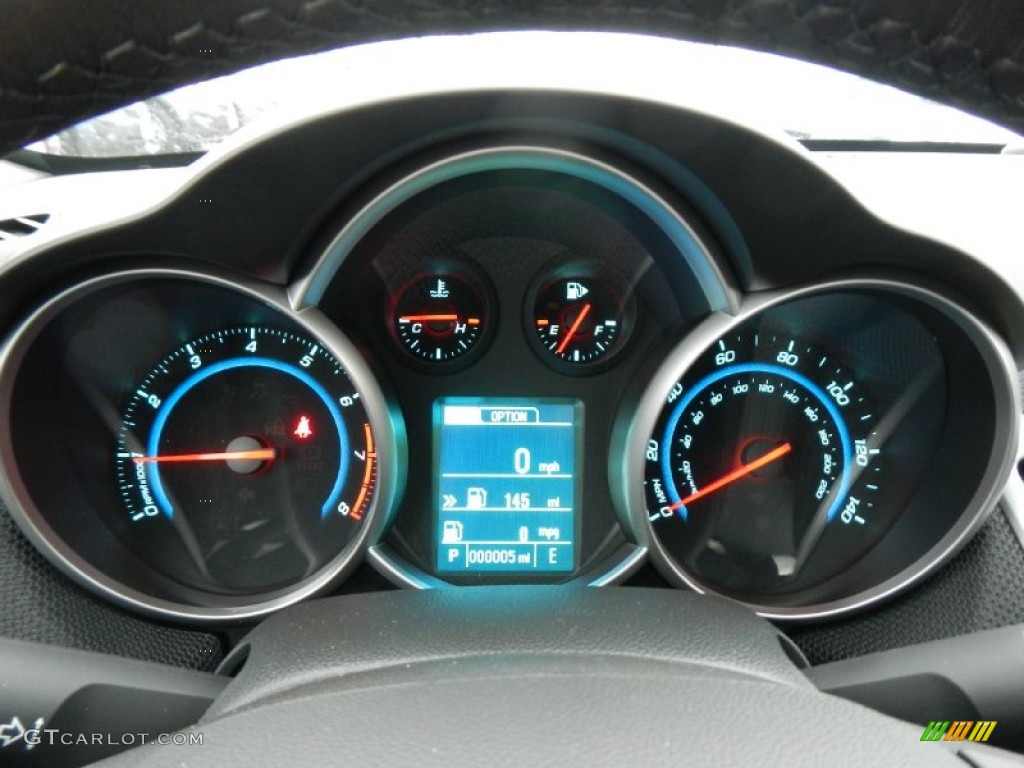 2013 Cruze LT - Summit White / Jet Black photo #19