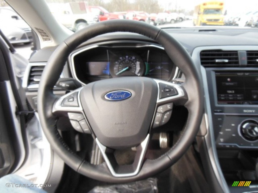 2013 Fusion Titanium AWD - White Platinum Metallic Tri-coat / Charcoal Black photo #18