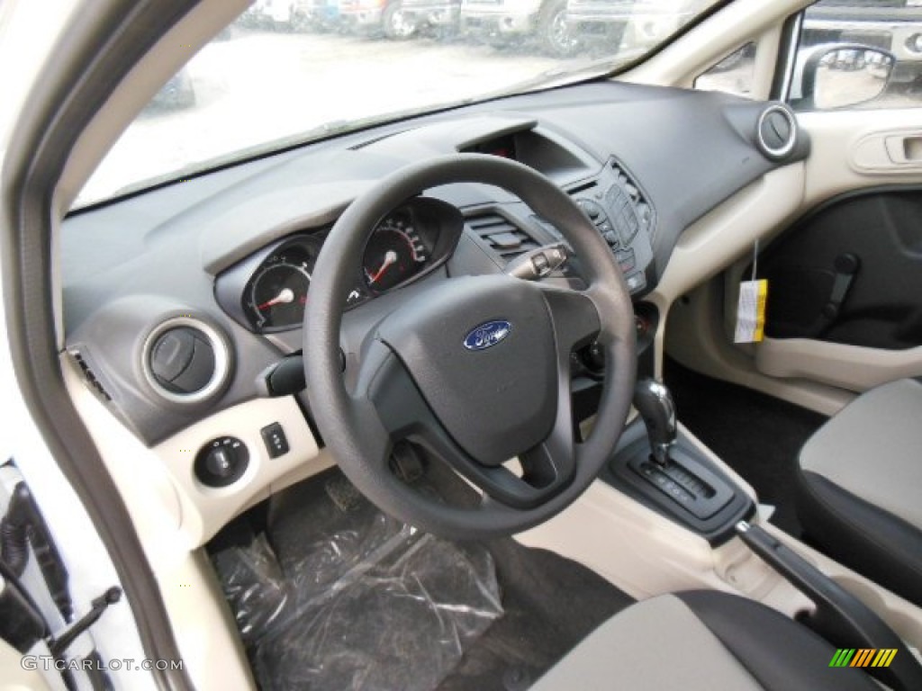 2013 Fiesta S Sedan - Oxford White / Charcoal Black/Light Stone photo #10