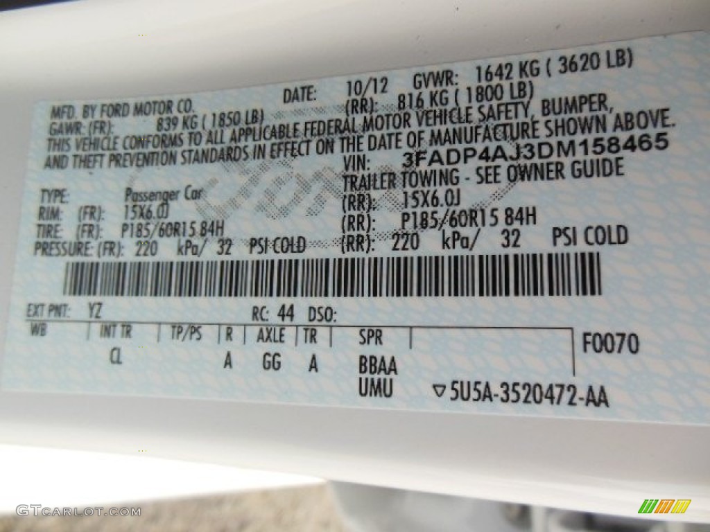 2013 Fiesta S Sedan - Oxford White / Charcoal Black/Light Stone photo #20