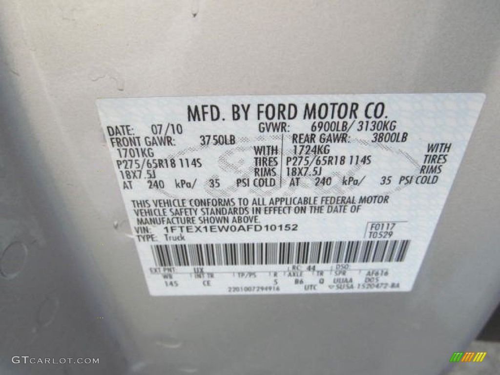 2010 F150 STX SuperCab 4x4 - Ingot Silver Metallic / Medium Stone photo #24