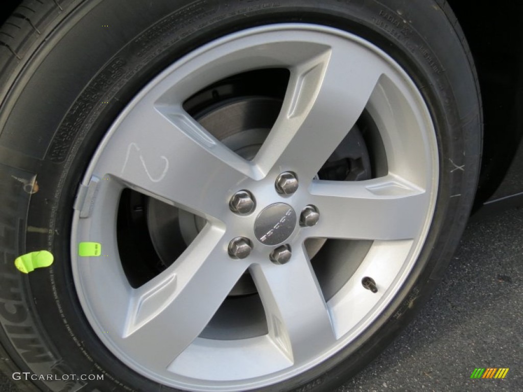 2013 Dodge Challenger SXT Wheel Photo #74186107