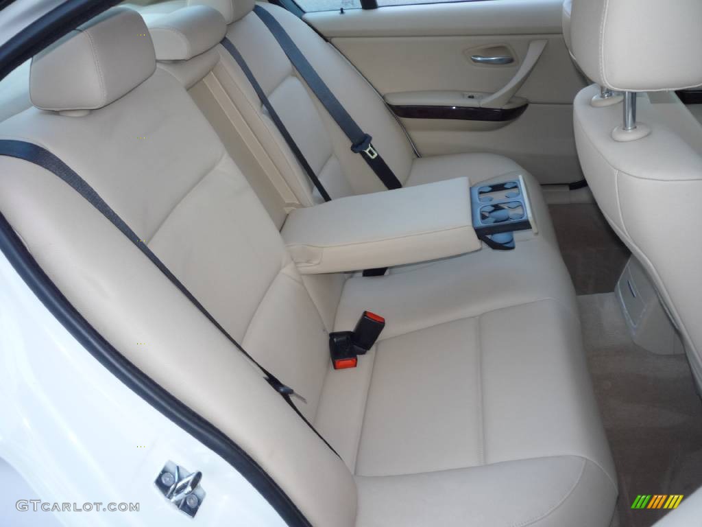 2006 3 Series 325i Sedan - Alpine White / Beige photo #26