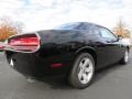 Pitch Black - Challenger SXT Photo No. 3