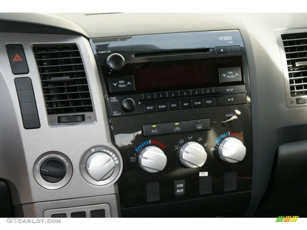 2013 Tundra CrewMax 4x4 - Pyrite Mica / Graphite photo #6