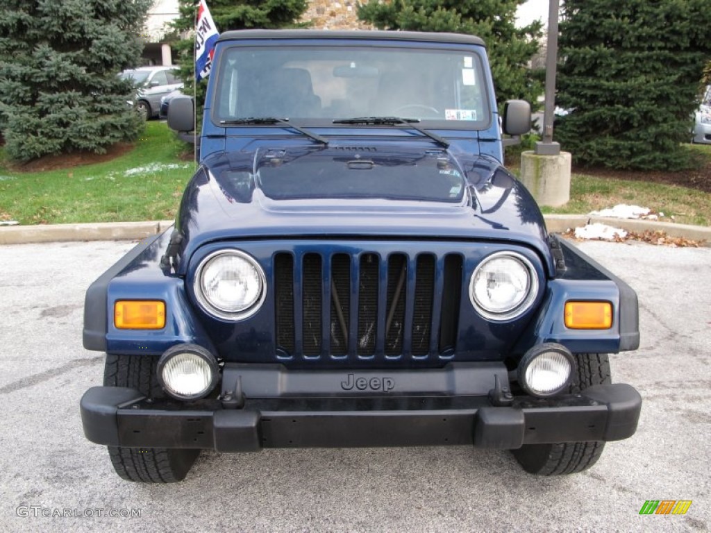 2004 Wrangler Unlimited 4x4 - Patriot Blue Pearl / Dark Slate Gray photo #3