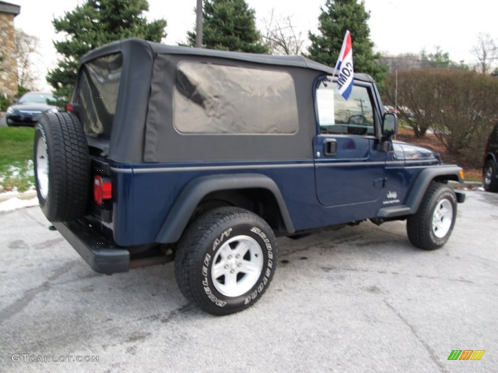2004 Wrangler Unlimited 4x4 - Patriot Blue Pearl / Dark Slate Gray photo #6