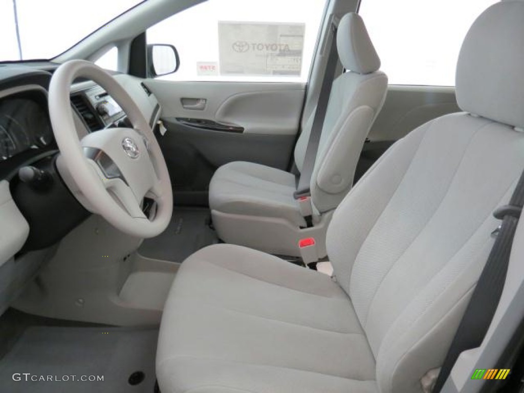 Light Gray Interior 2013 Toyota Sienna V6 Photo #74192174