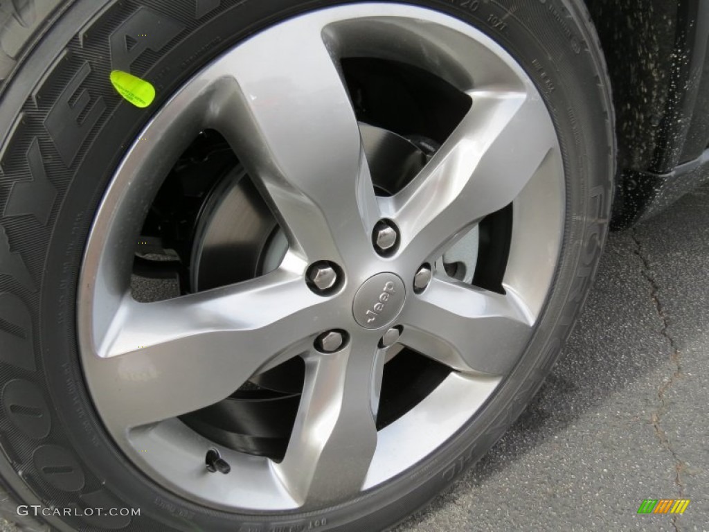 2013 Jeep Grand Cherokee Overland Wheel Photo #74192470