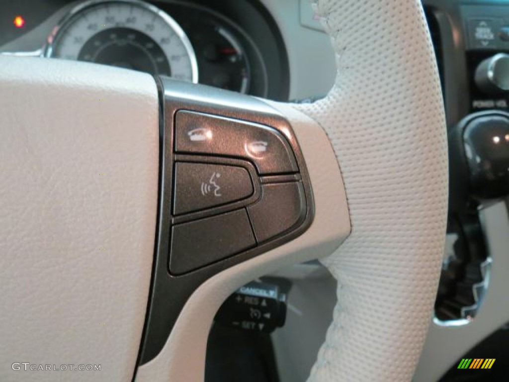2013 Toyota Sienna SE Controls Photo #74193856