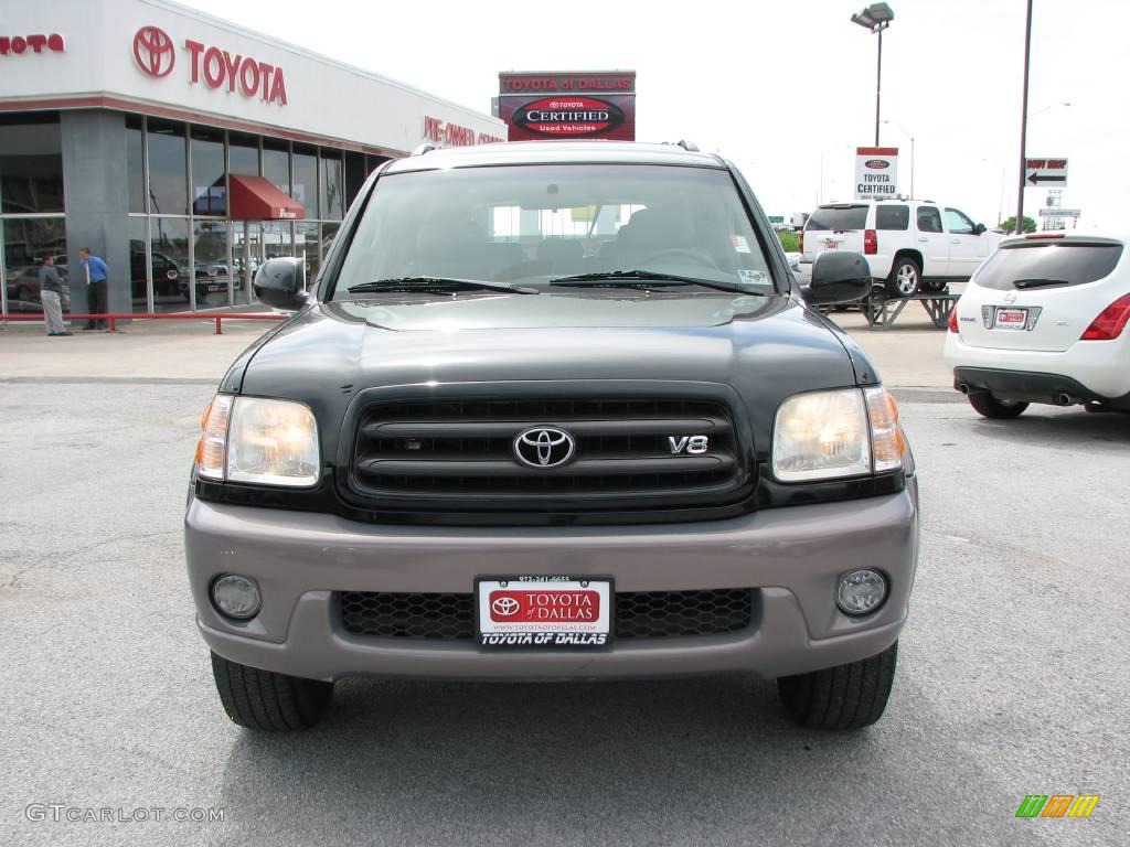 2002 Sequoia SR5 - Black / Charcoal photo #3