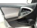Classic Silver Metallic - RAV4 4WD Photo No. 13
