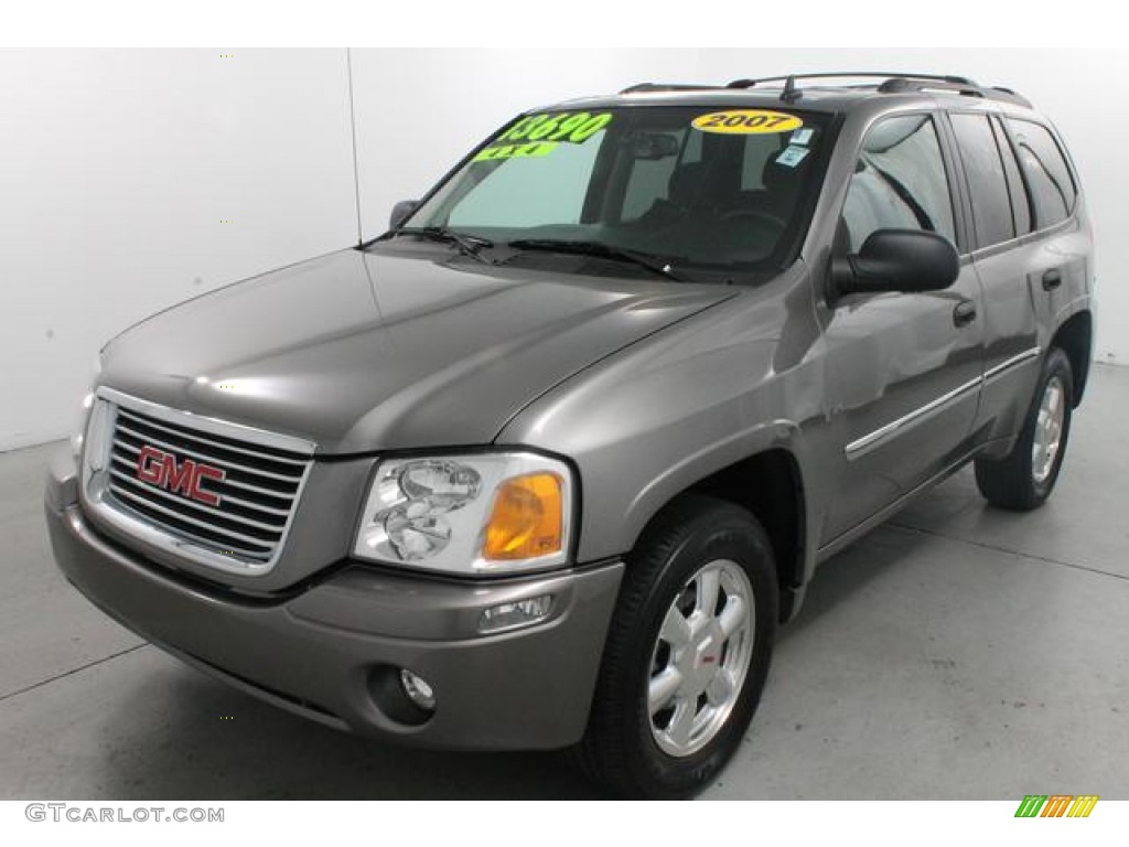 2007 Envoy SLE 4x4 - Graphite Gray Metallic / Ebony photo #2