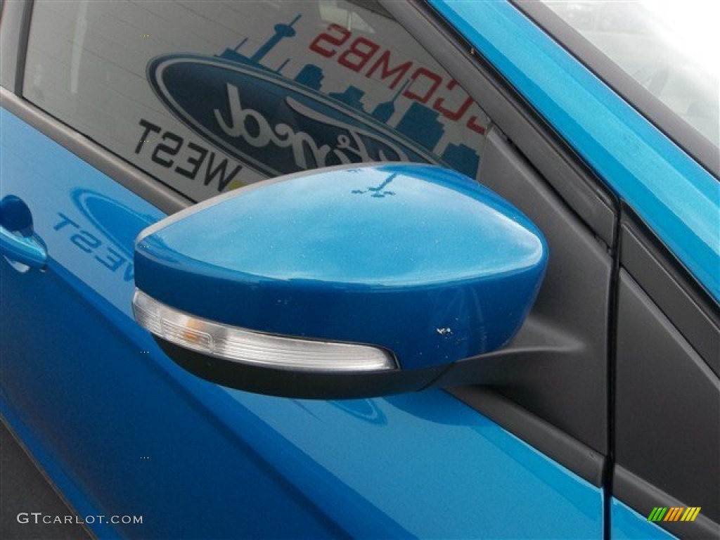 2013 Focus SE Sedan - Blue Candy / Charcoal Black photo #13