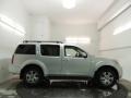 Silver Lightning - Pathfinder SE 4x4 Photo No. 4