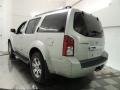 Silver Lightning - Pathfinder SE 4x4 Photo No. 9
