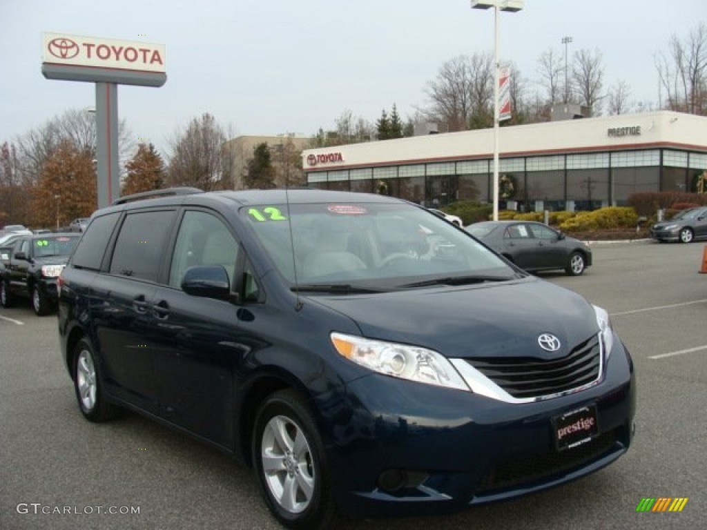 2012 Sienna LE - South Pacific Pearl / Bisque photo #1