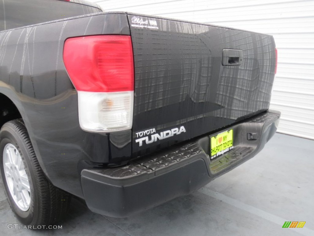 2011 Tundra Double Cab - Black / Graphite Gray photo #17