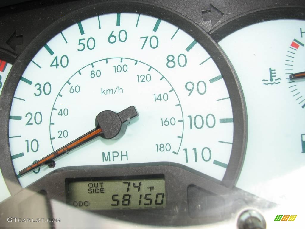 2004 Corolla LE - Impulse Red / Pebble Beige photo #14