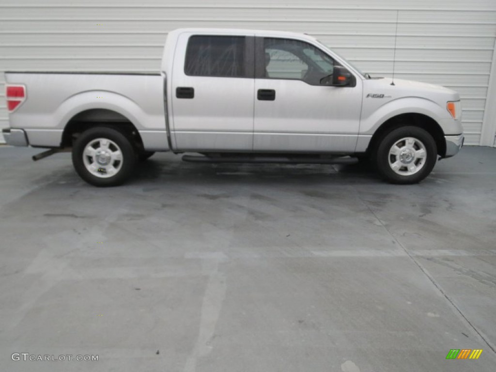2010 F150 XLT SuperCrew - Ingot Silver Metallic / Medium Stone photo #2
