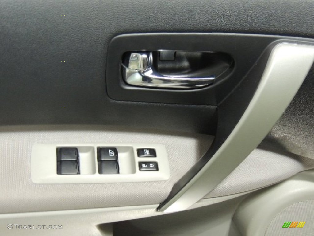 2011 Rogue S AWD - Gotham Gray Metallic / Gray photo #15