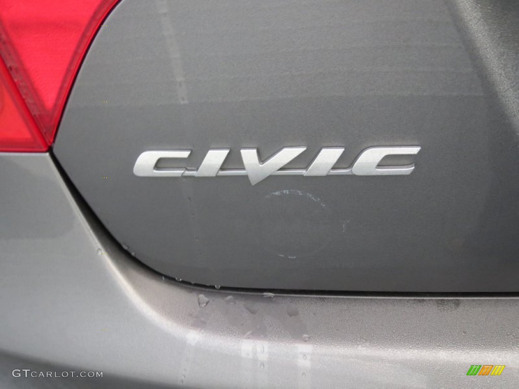 2011 Civic DX-VP Sedan - Polished Metal Metallic / Gray photo #17