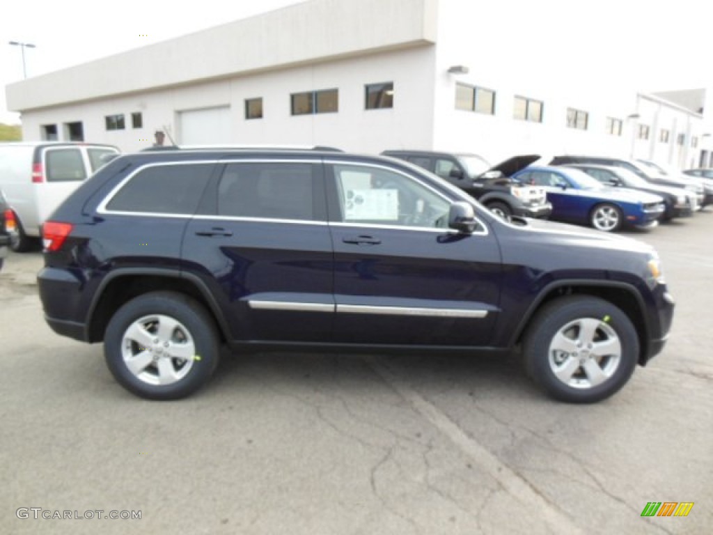 2013 Grand Cherokee Laredo X Package 4x4 - True Blue Pearl / Dark Graystone/Medium Graystone photo #5