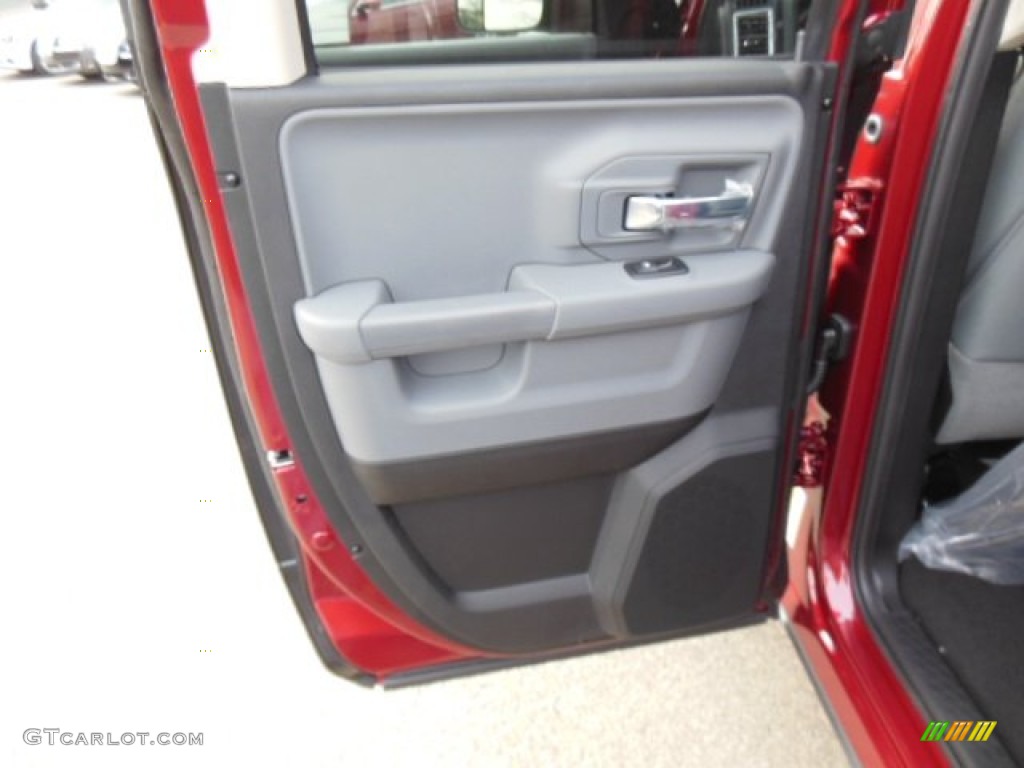 2013 Ram 1500 Outdoorsman Quad Cab 4x4 Door Panel Photos