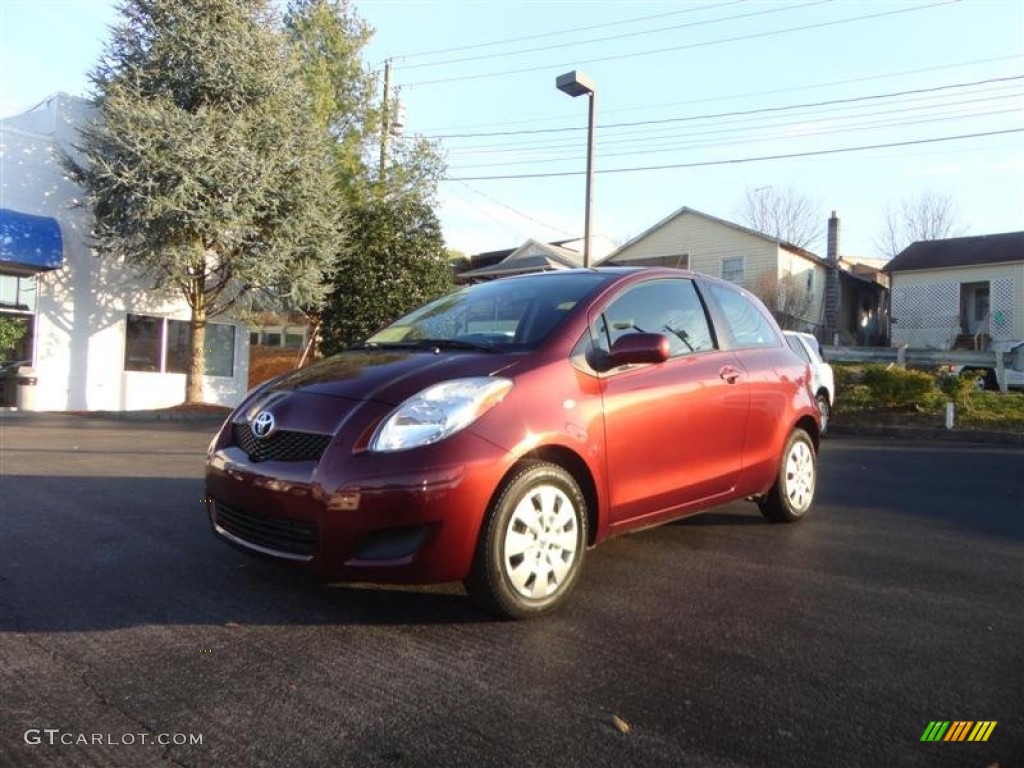 2009 Yaris 3 Door Liftback - Carmine Red Metallic / Dark Charcoal photo #2
