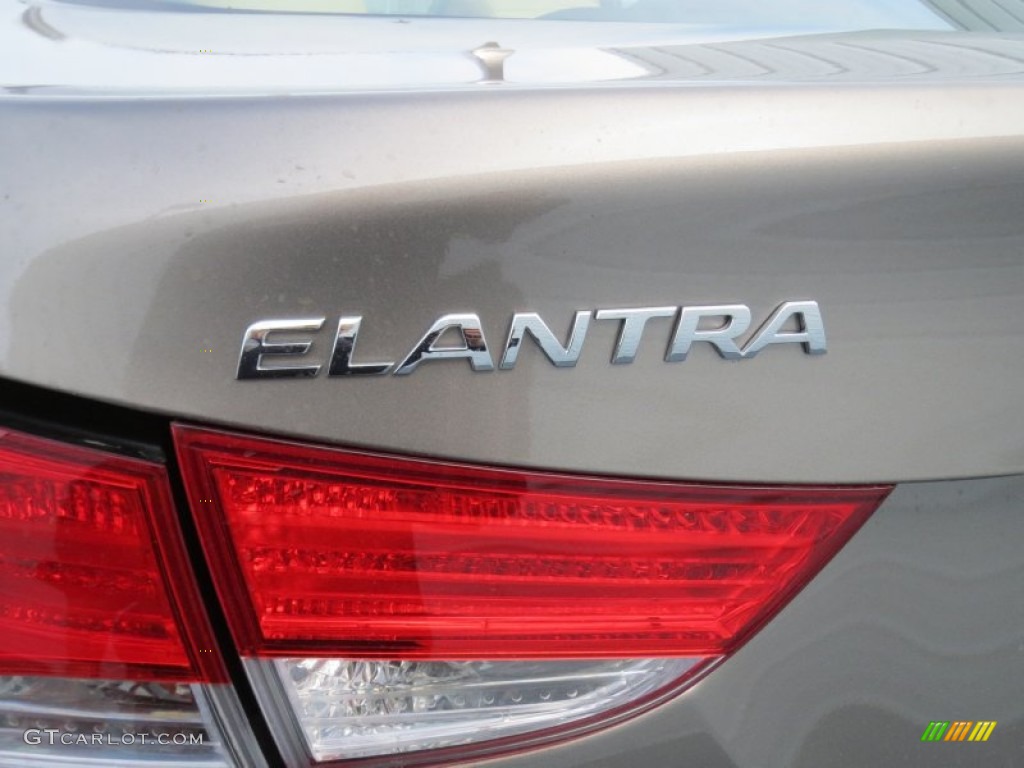 2013 Elantra Limited - Desert Bronze / Beige photo #13