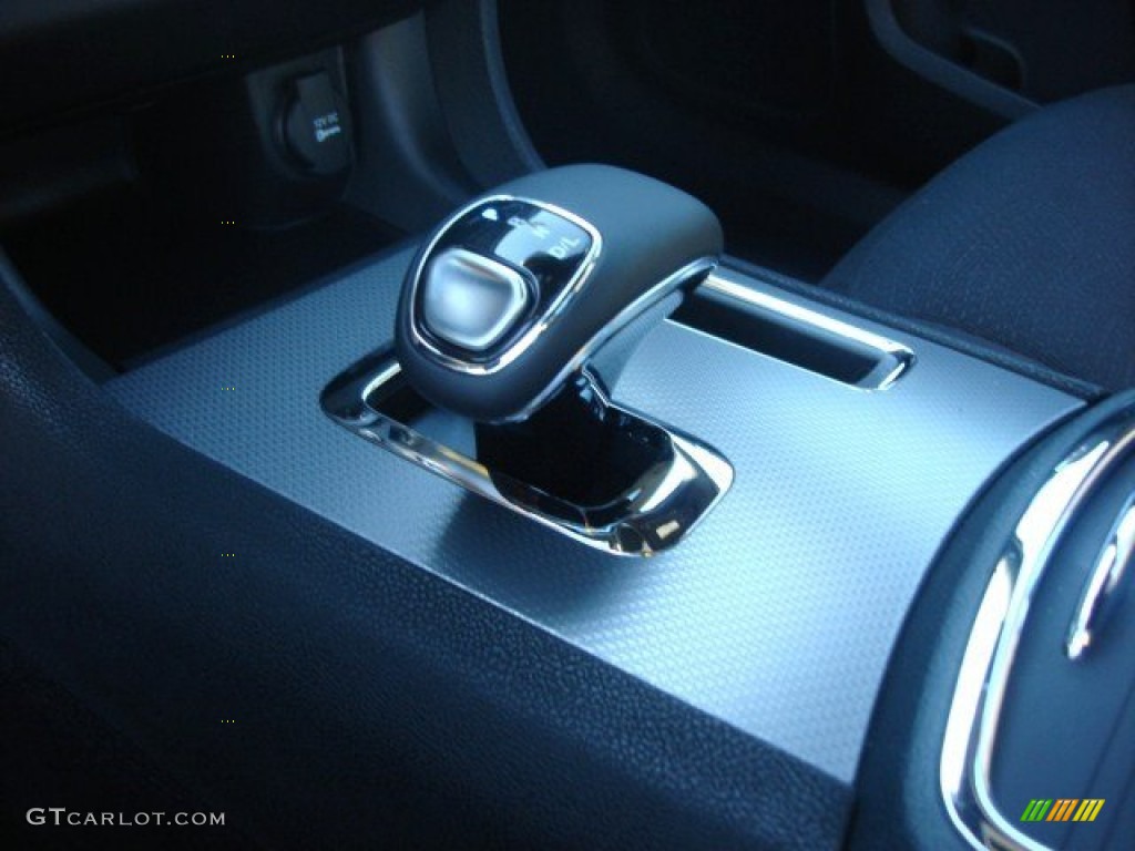 2013 Dodge Charger SXT 8 Speed Automatic Transmission Photo #74208799