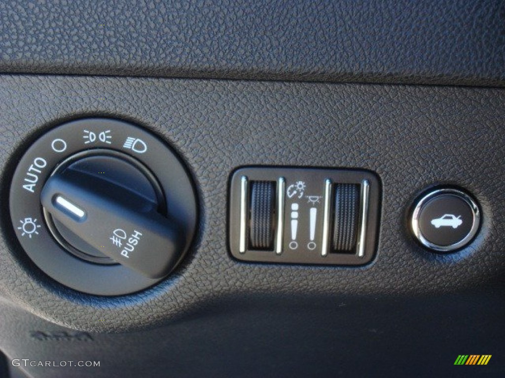 2013 Dodge Charger SRT8 Controls Photo #74209615